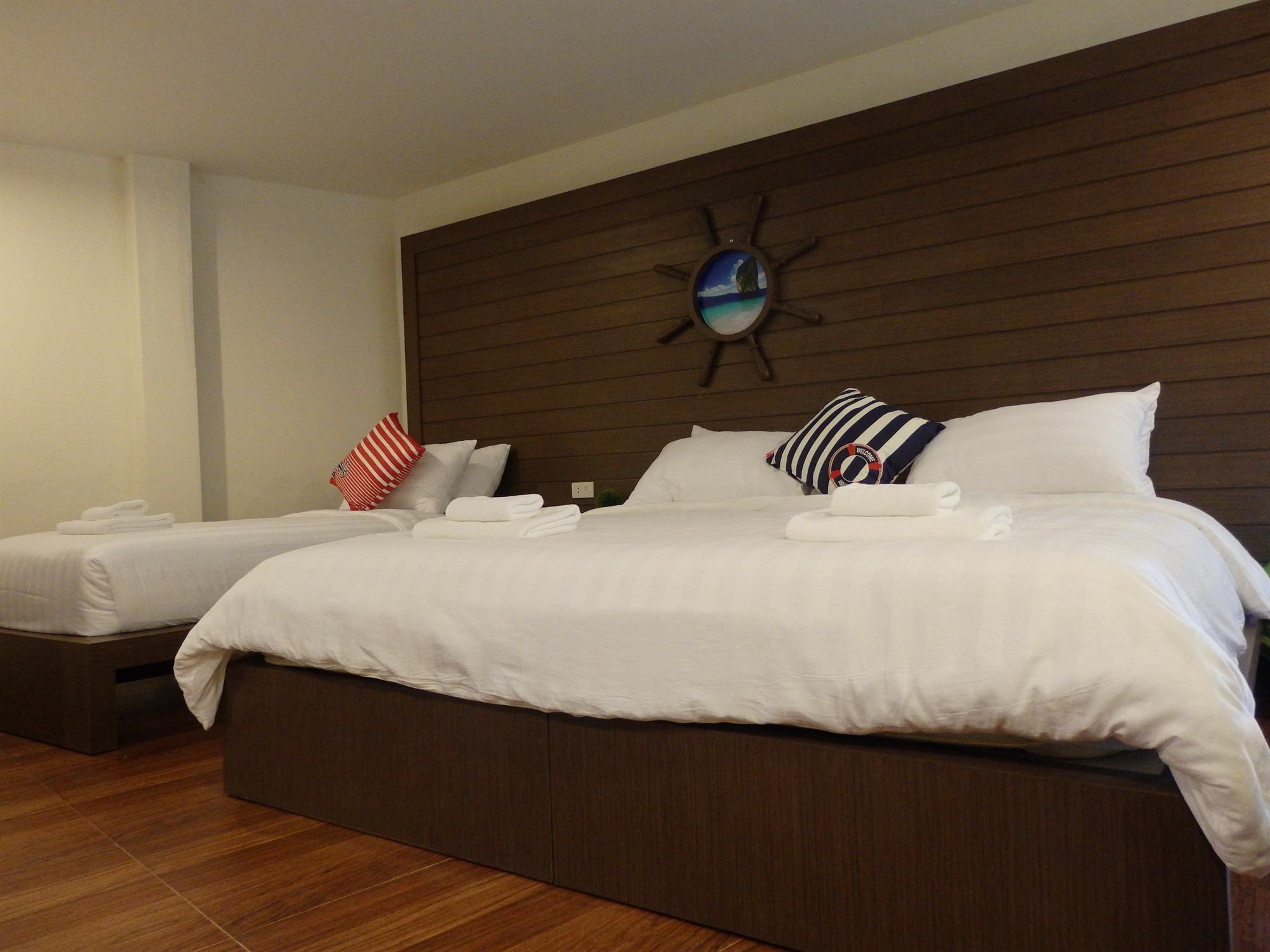 Bed By Cruise Hotel At Samakkhi-Tivanont Nonthaburi Kültér fotó